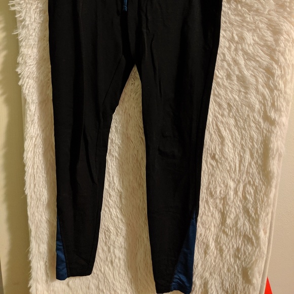 Black & blue drawstring heart leggings - Picture 7 of 7